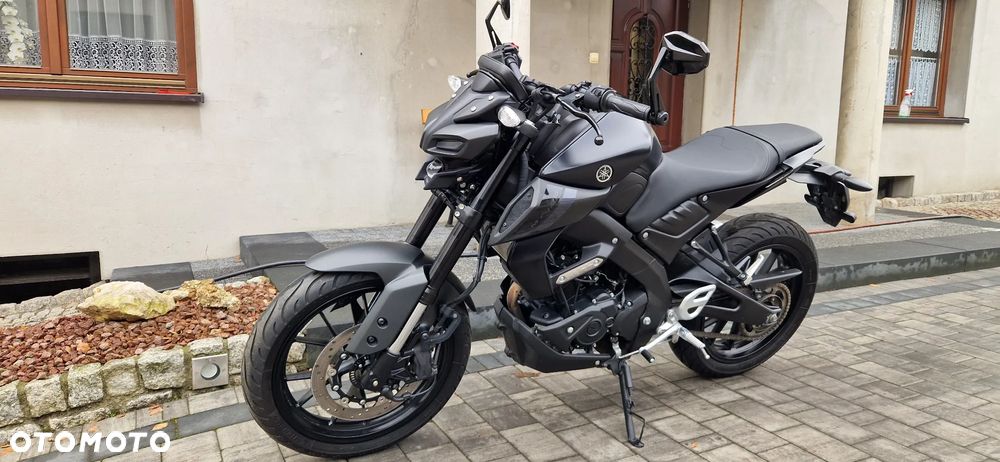 Yamaha MT - 2
