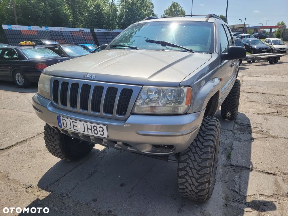 Jeep Grand Cherokee - 2