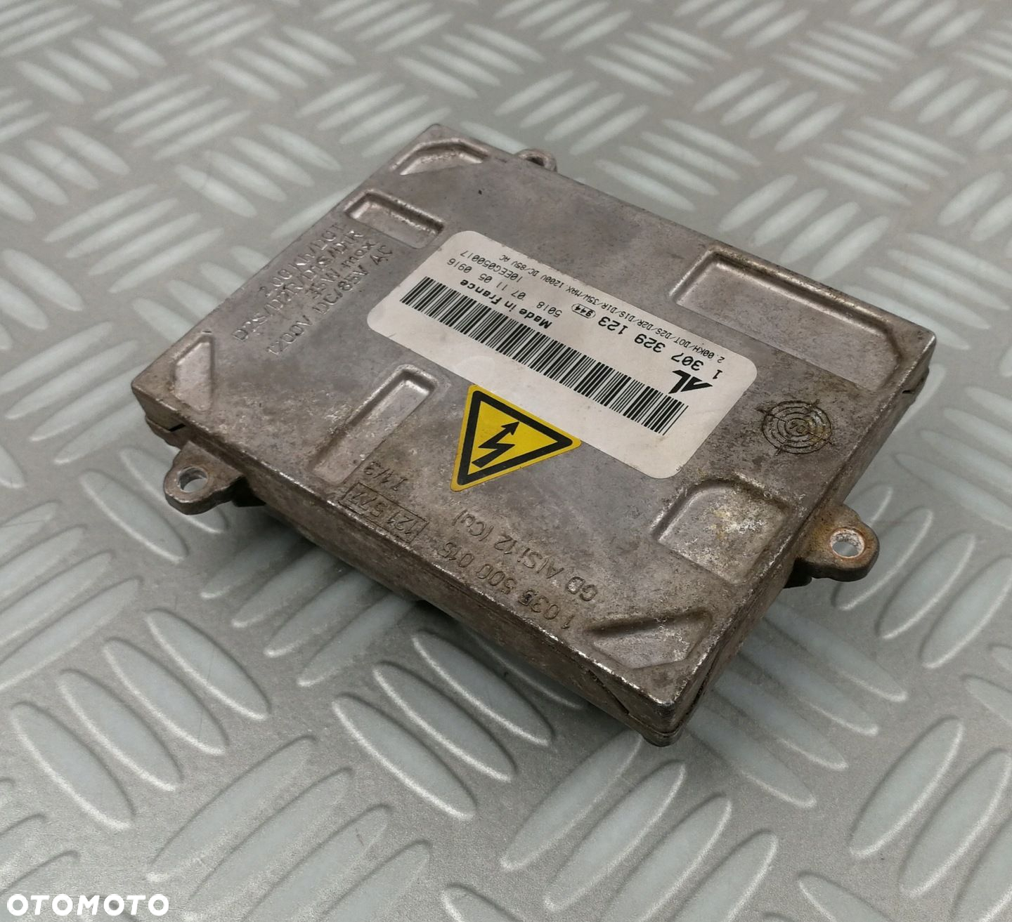 1307329123 przetwornica lamp xenon AUDI A4 B7 S4 A5 A3 8P FIAT ALFA VW BMW - 3