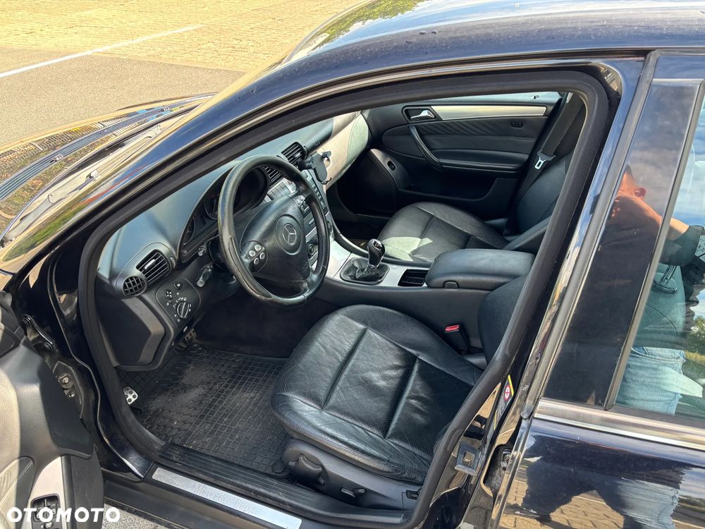 Mercedes-Benz Klasa C 220 T CDI Avantgarde - 7