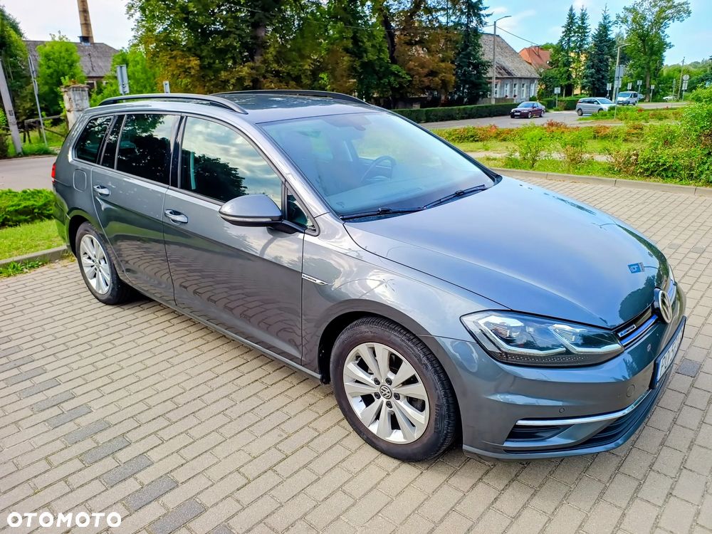 Volkswagen Golf 1.5 TSI BMT Comfortline - 1