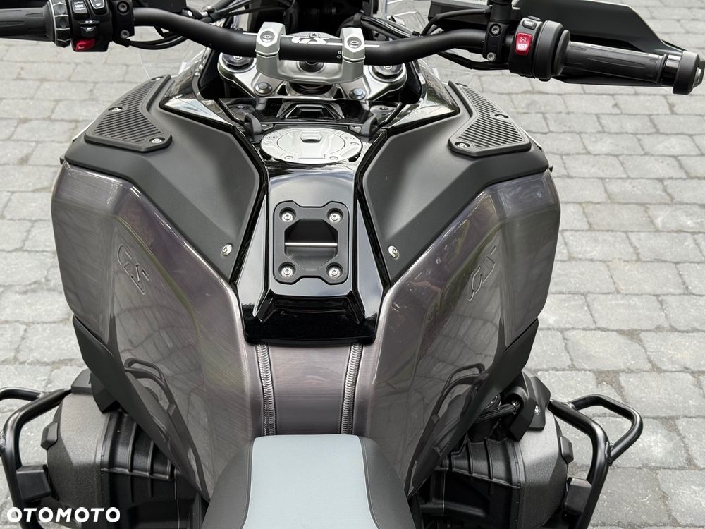 BMW R - 22
