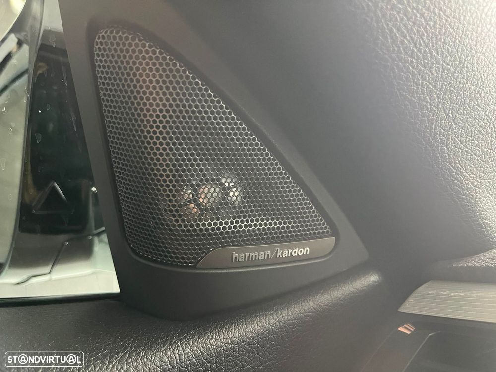 BMW M4 Auto - 42