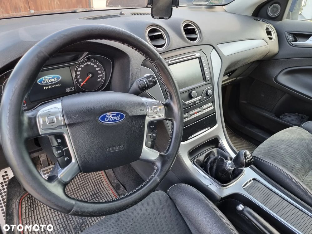 Ford Mondeo 2.0 TDCi Gold X - 8