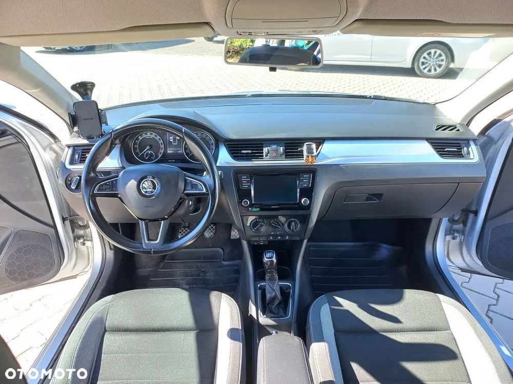 Skoda RAPID 1.6 TDI DPF Ambition - 7