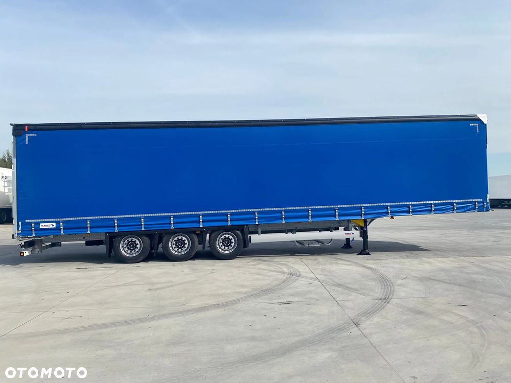 Schmitz Cargobull odbiór w Polsce, nowa firanka plandeka Varios 2025 - 12