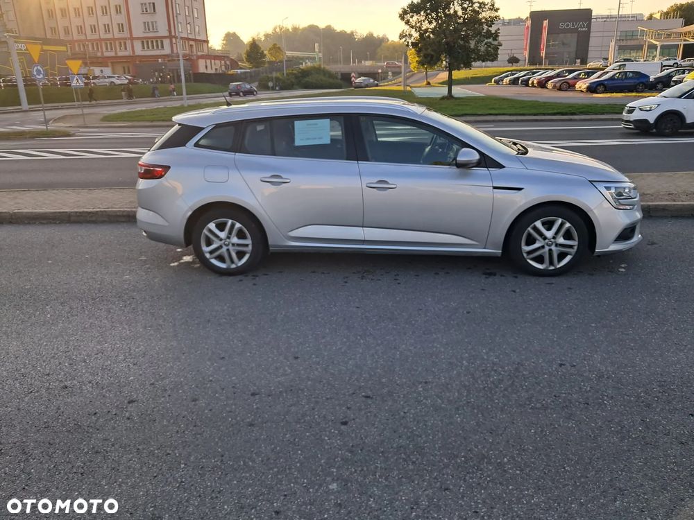Renault Megane 1.5 dCi Zen - 10