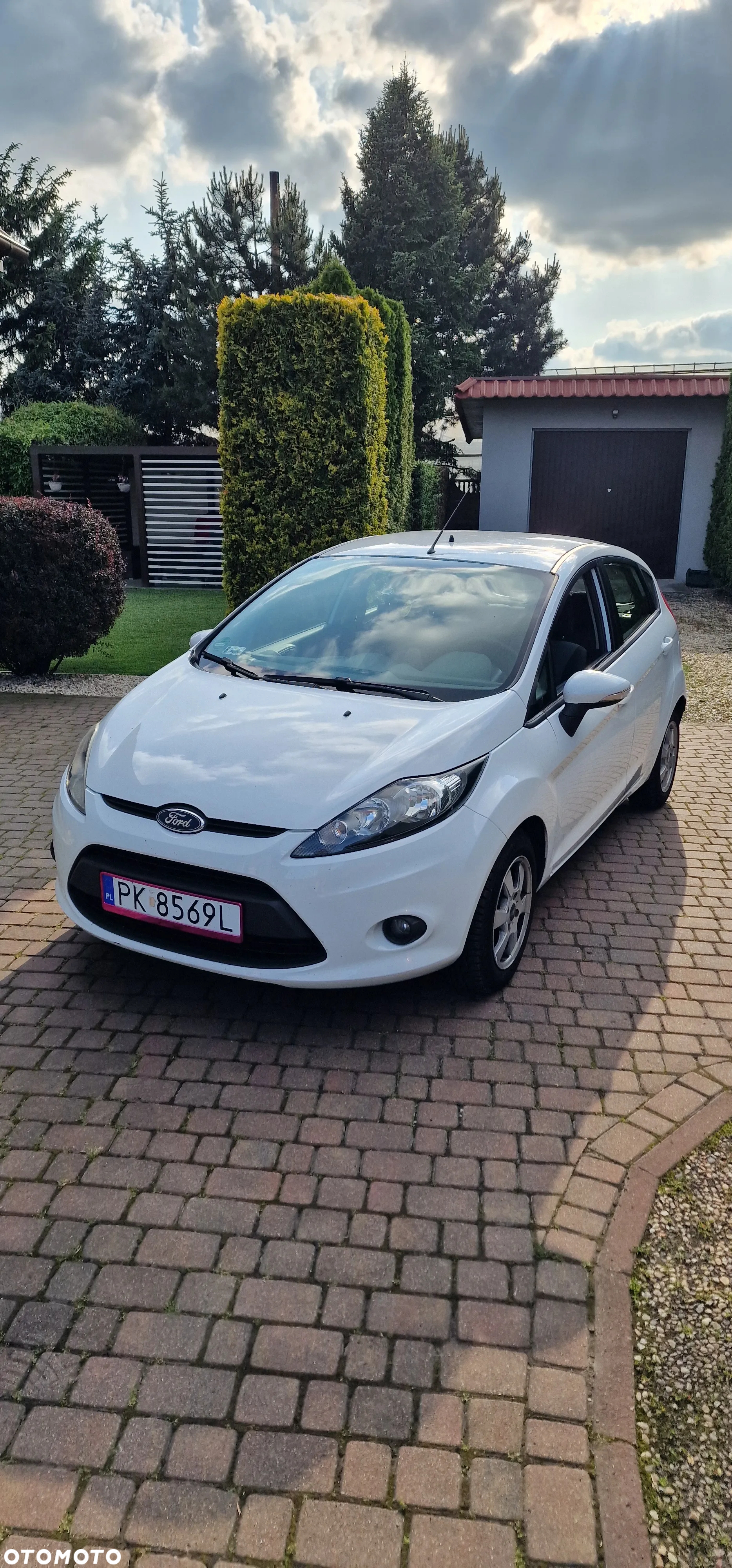 Ford Fiesta - 2