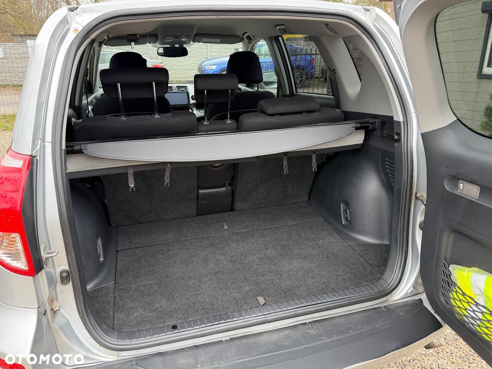 Toyota RAV4 2.2 D-CAT 4x4 Executive - 26