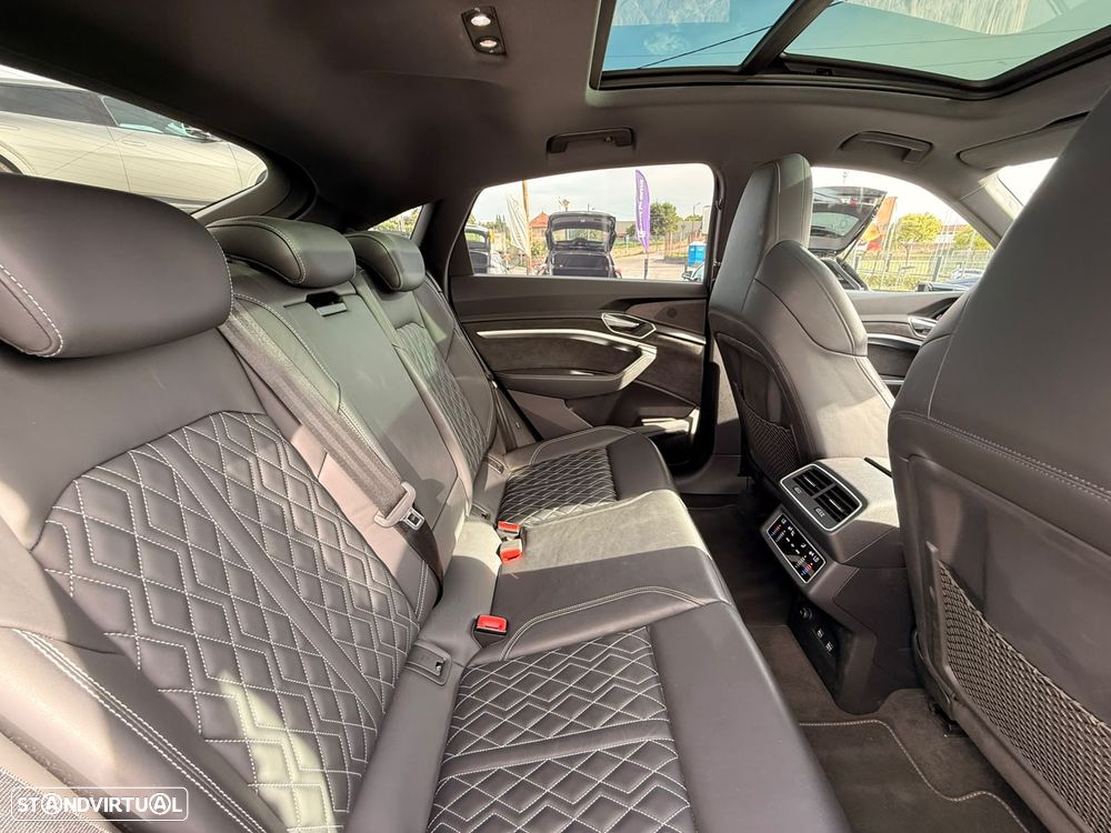 Audi e-tron 55 quattro S line - 15