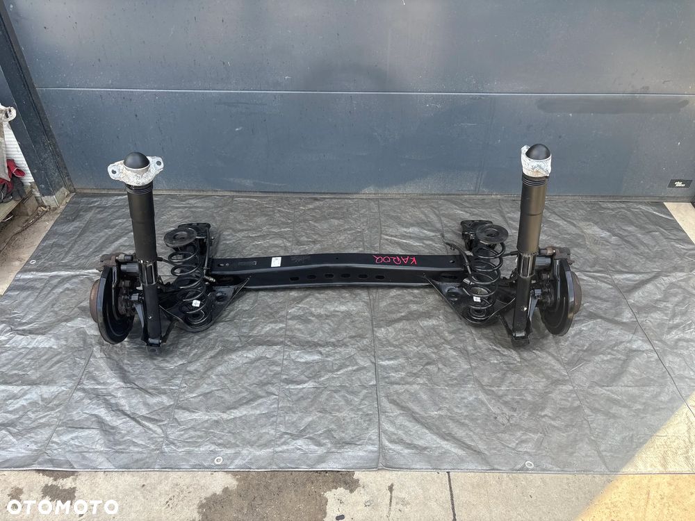 Skoda Karoq zawiesznie tylnia oś belka zawieszenia 5Q1501049BJ 5Q0501115 - 1