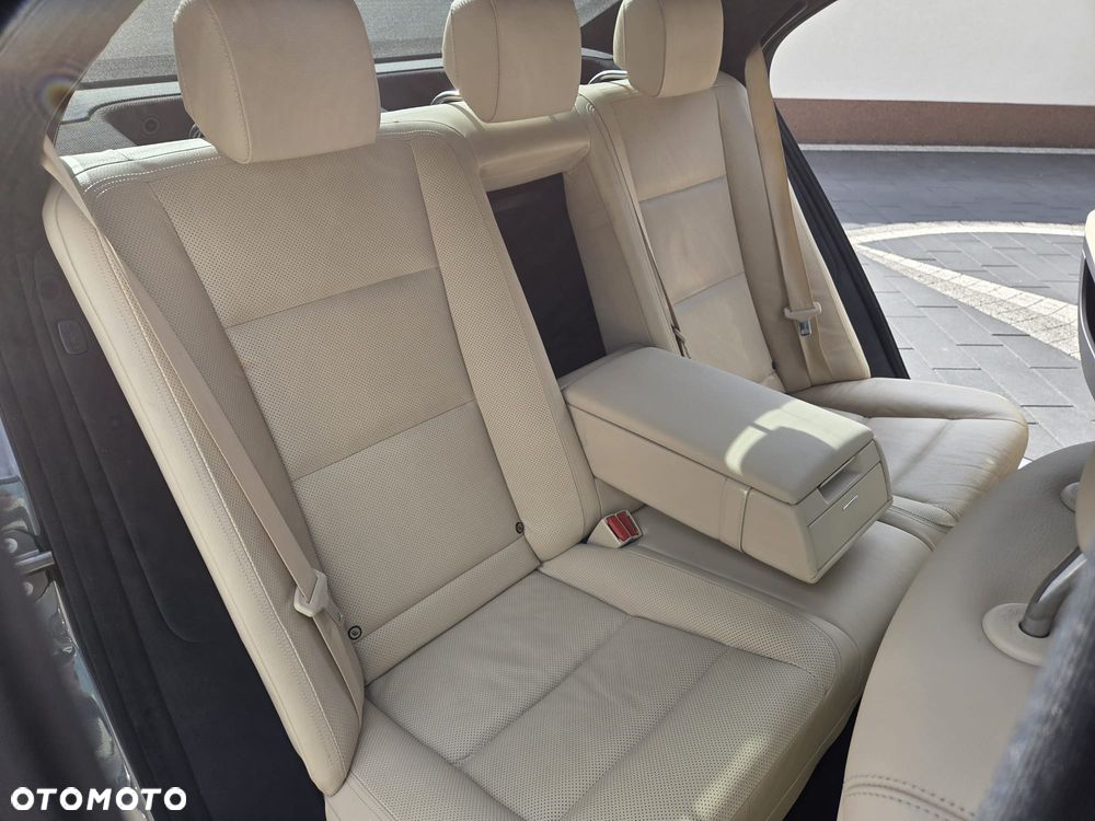 Mercedes-Benz Klasa S 350 BlueTEC - 31