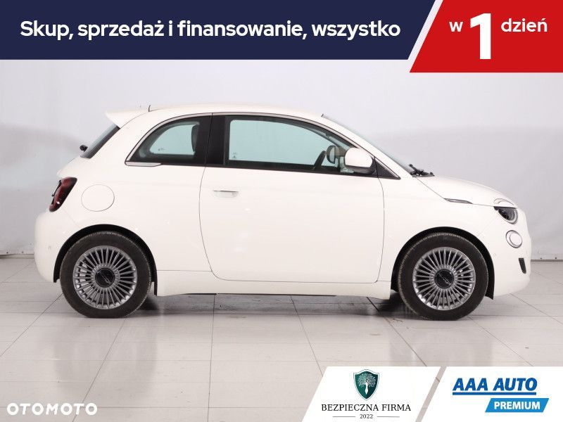 Fiat 500e - 8