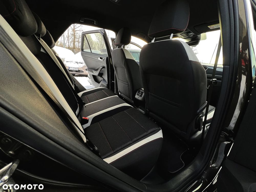 Volkswagen T-Roc 2.0 TSI OPF 4MOTION DSG Sport - 19