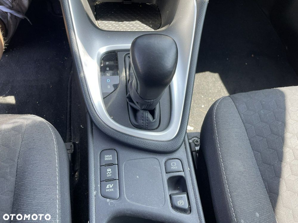 Toyota Yaris - 14