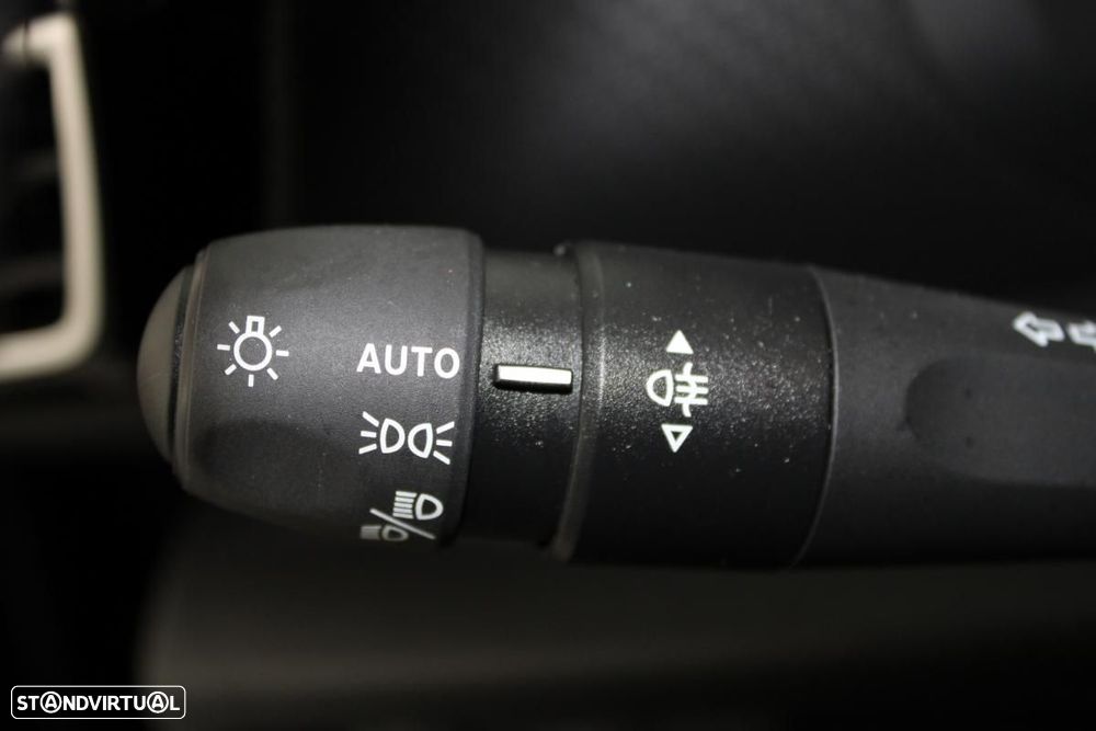 Citroën e-C4 X 54 kWh Autonomia Alargada Plus - 17