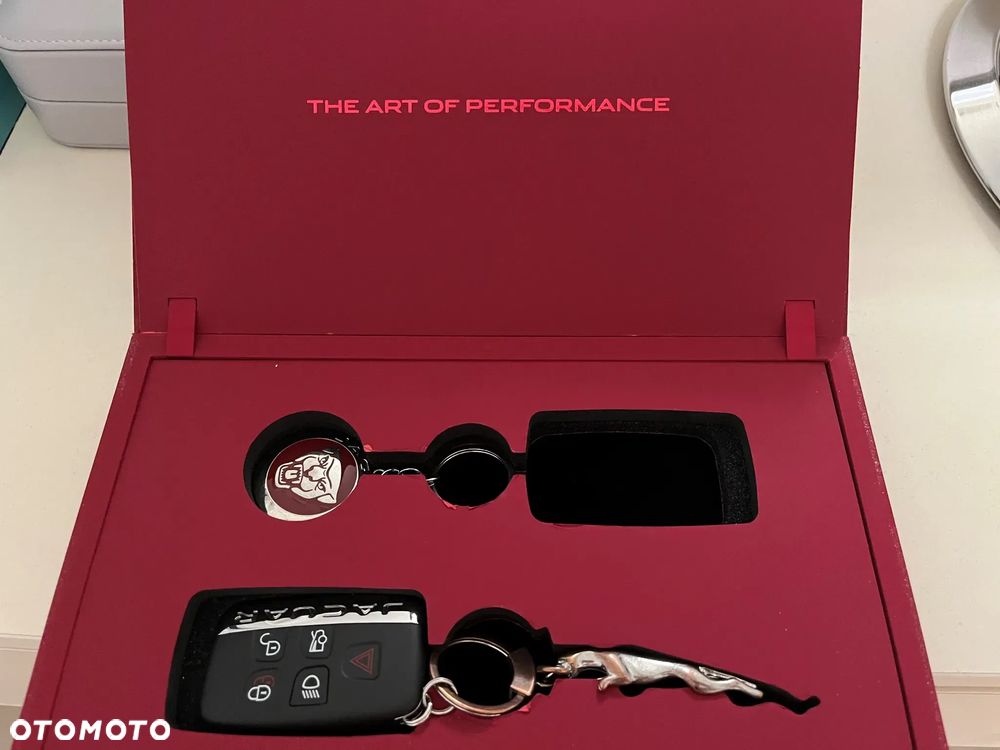 Jaguar XF 2.0 T Prestige - 26