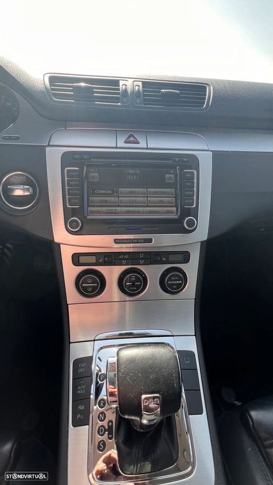VW Passat Variant 2.0 TDI Sportline DSG - 8