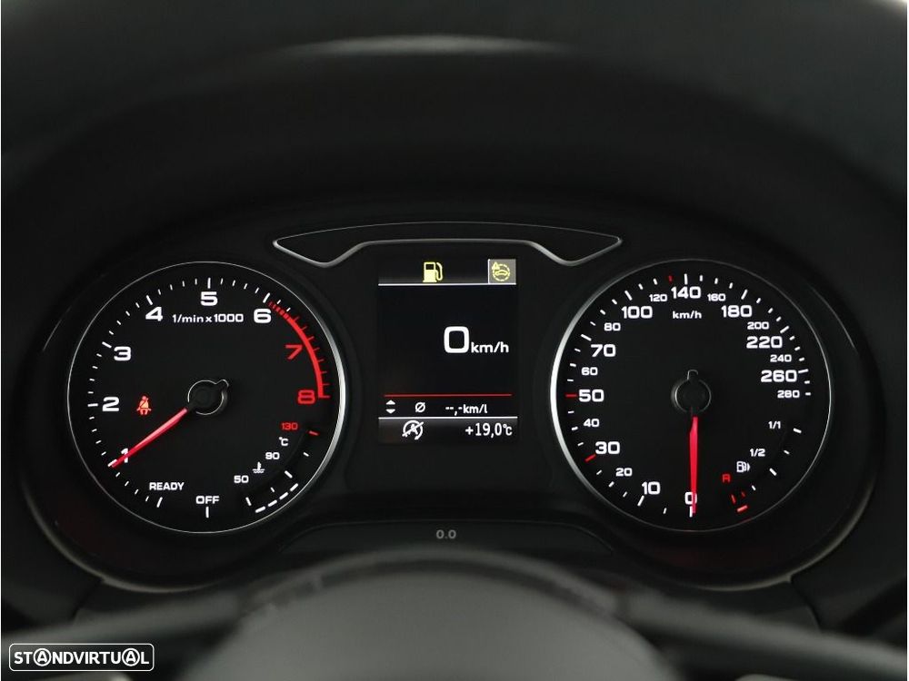 Audi Q2 30 TFSI Advanced - 26