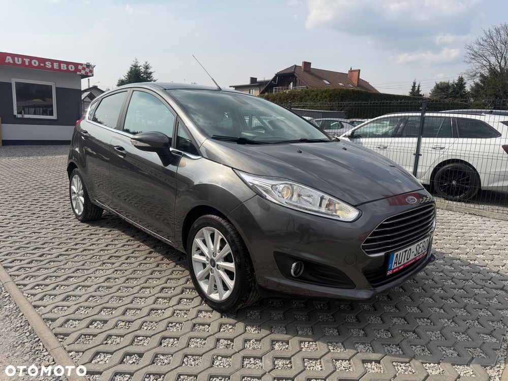 Ford Fiesta 1.0 EcoBoost S&S TITANIUM - 10