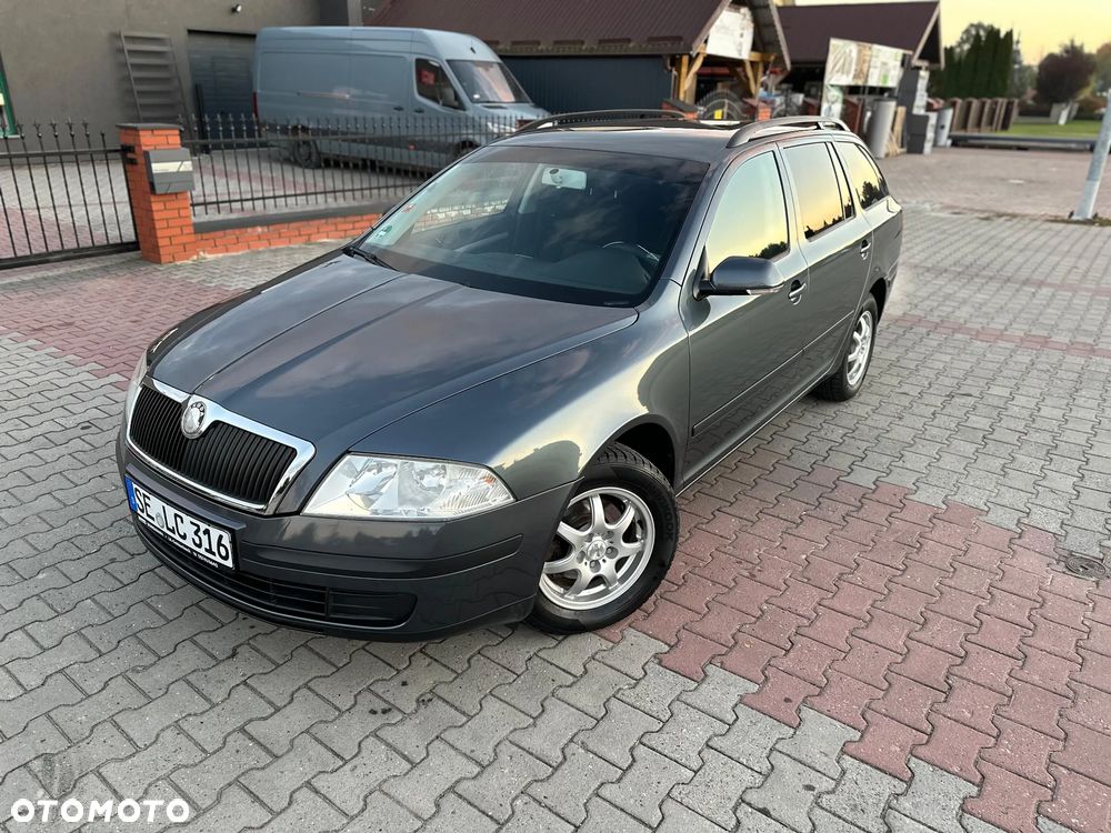 Skoda Octavia 1.6 Ambition - 1