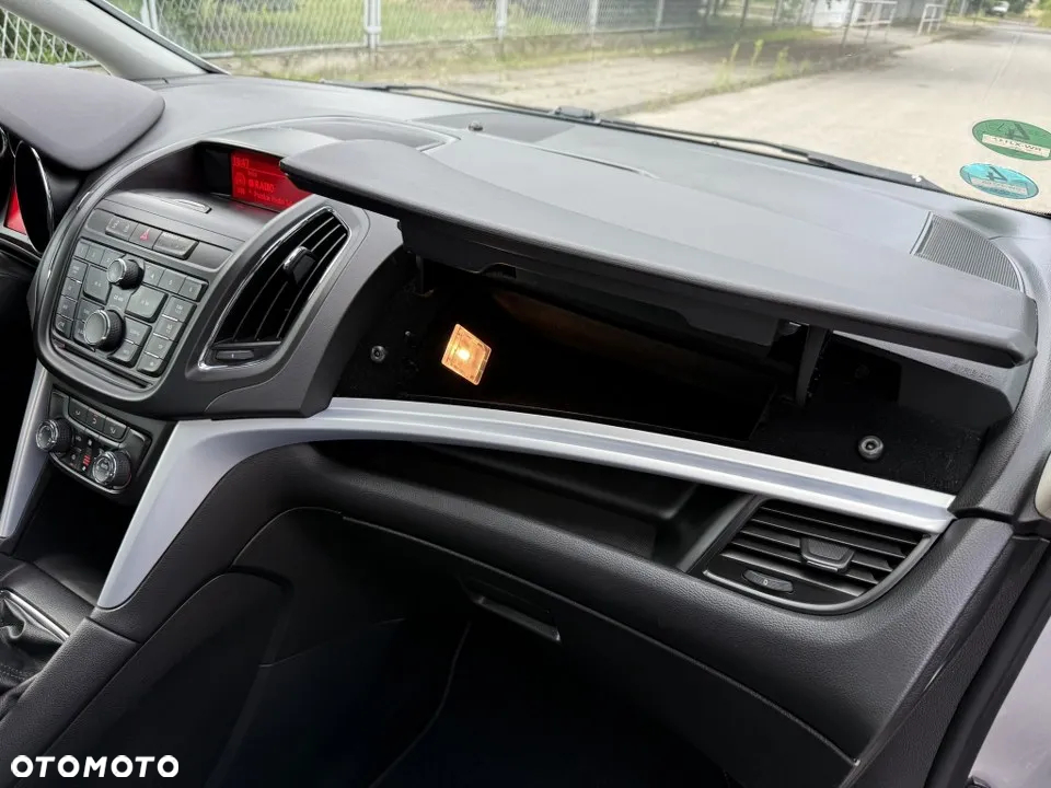 Opel Zafira Tourer 1.4 Turbo ecoFLEX Start/Stop Business Innovation - 31