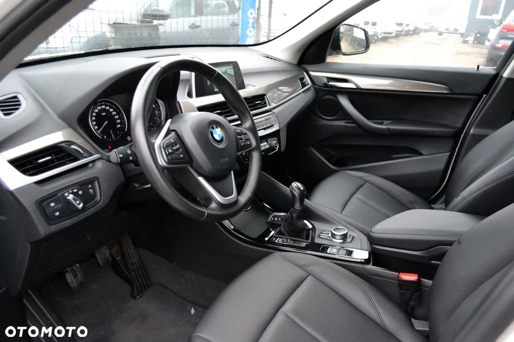 BMW X1 sDrive18i Advantage - 8