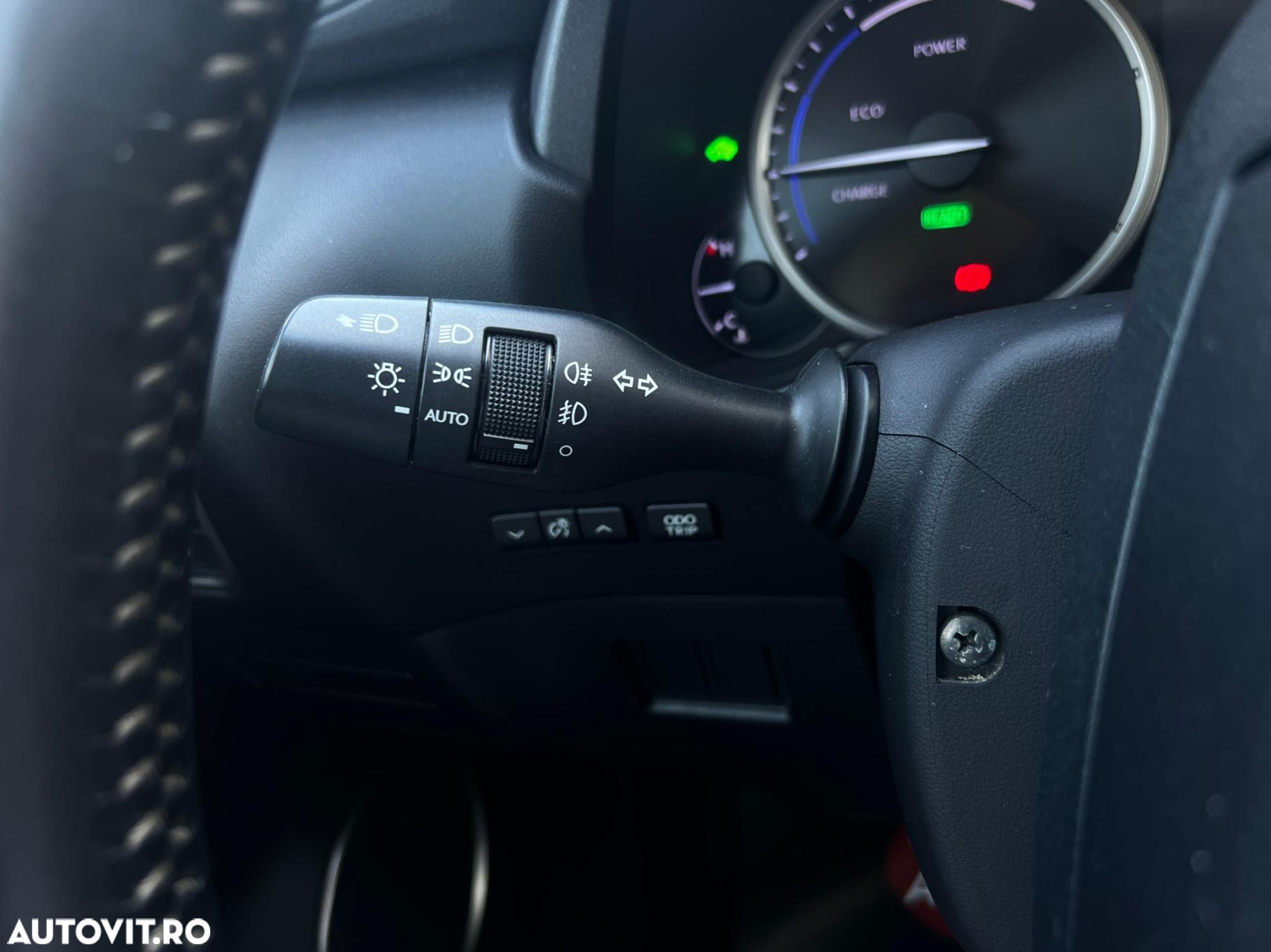 Lexus Seria NX 300h Business - 24