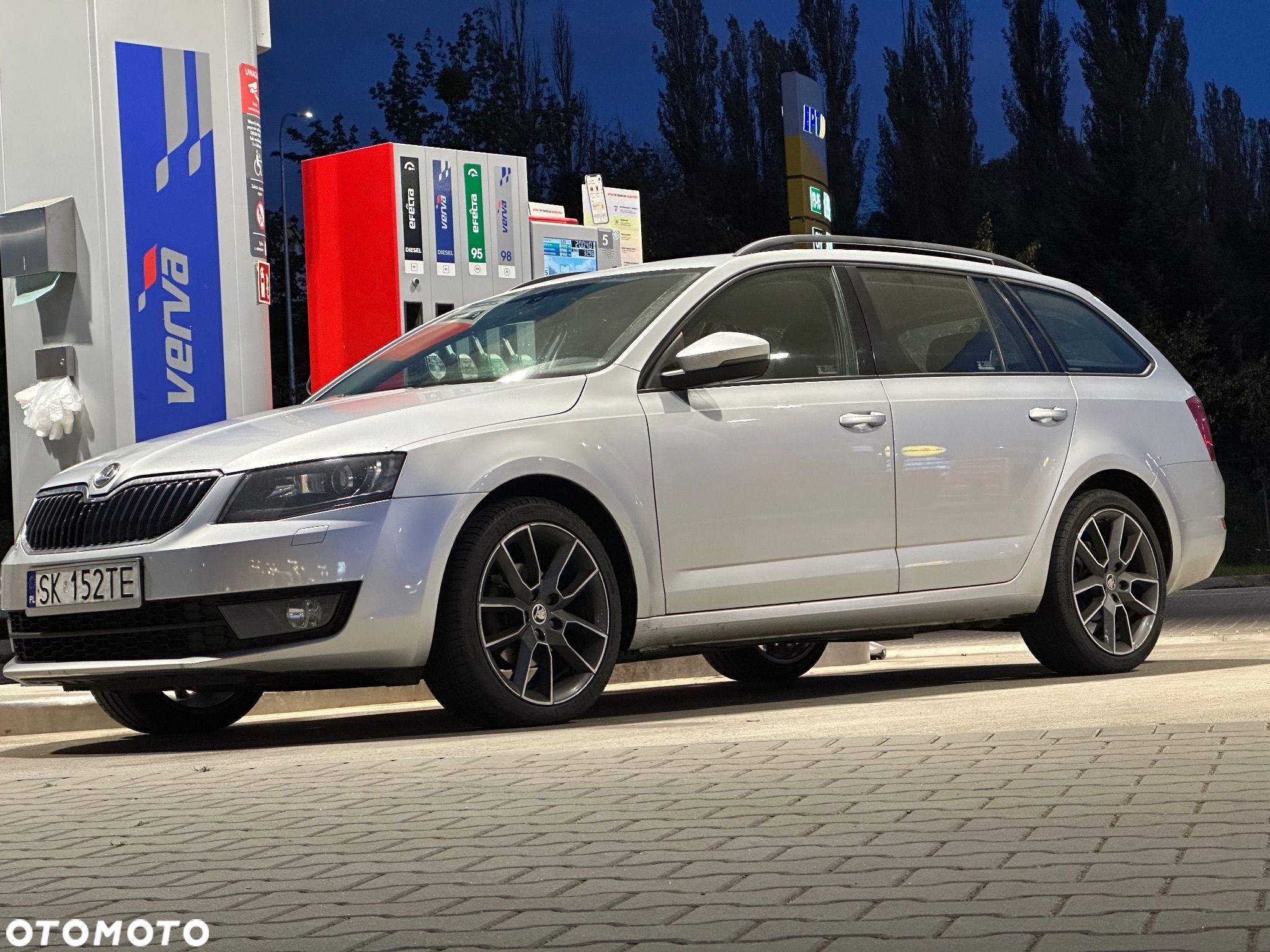Skoda Octavia 2.0 TDI Elegance - 1