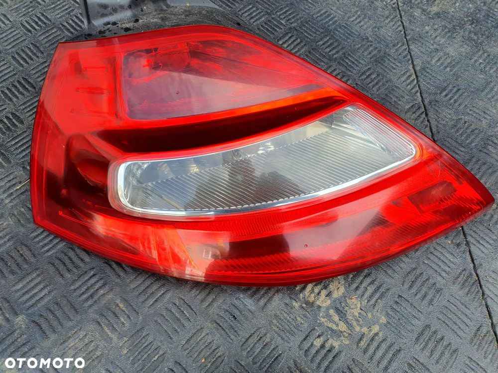 Renault Megane II 2 lift FL 5D HB lampa LEWA tył tylna 8200413214 + WTYCZKA INSTALACJA - 2