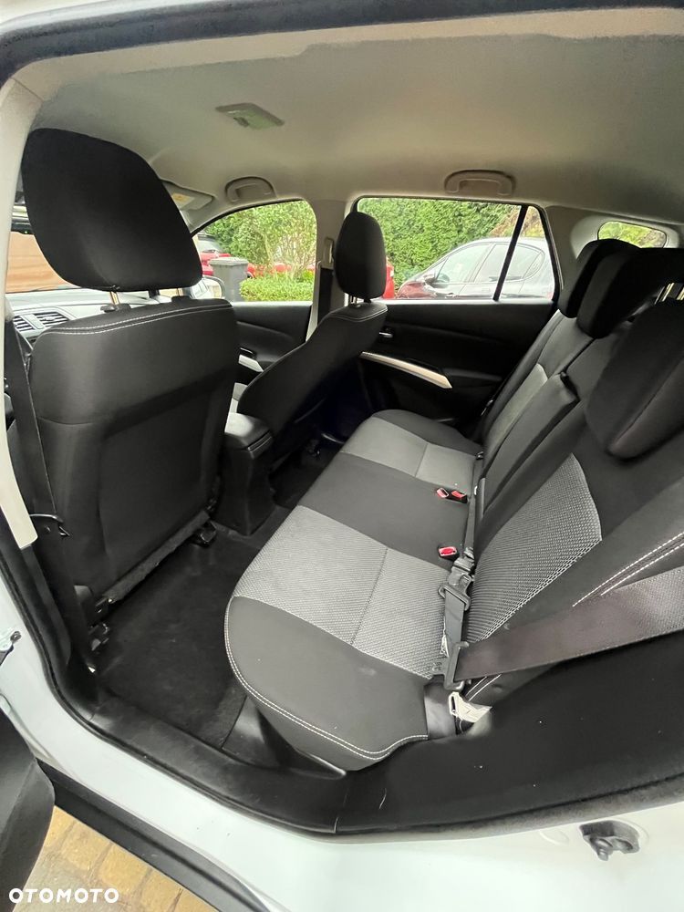 Suzuki SX4 S-Cross 1.6 DDiS 4x4 Comfort - 31