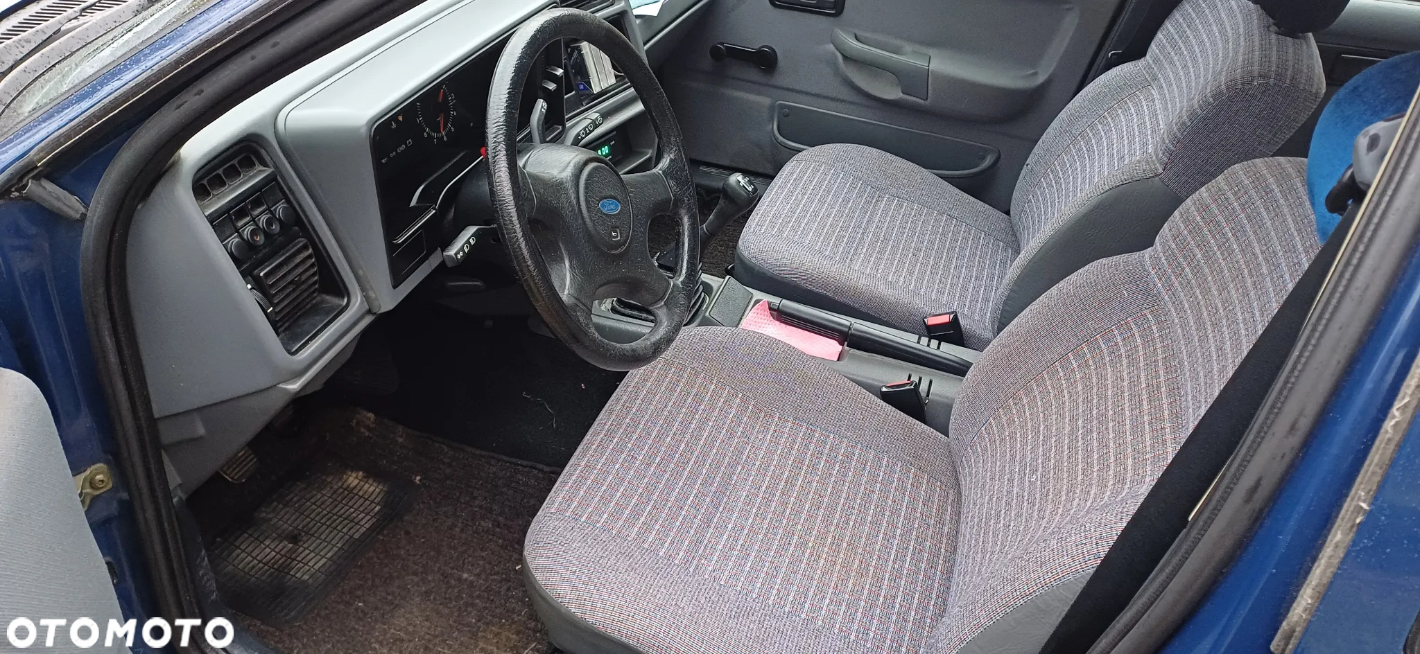 Ford Sierra Kombi 1.6 CL - 12