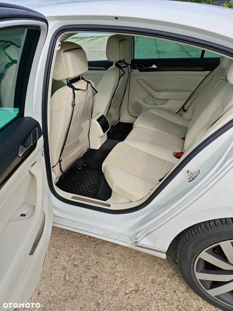 Volkswagen Passat 2.0 TDI BMT Highline DSG - 3