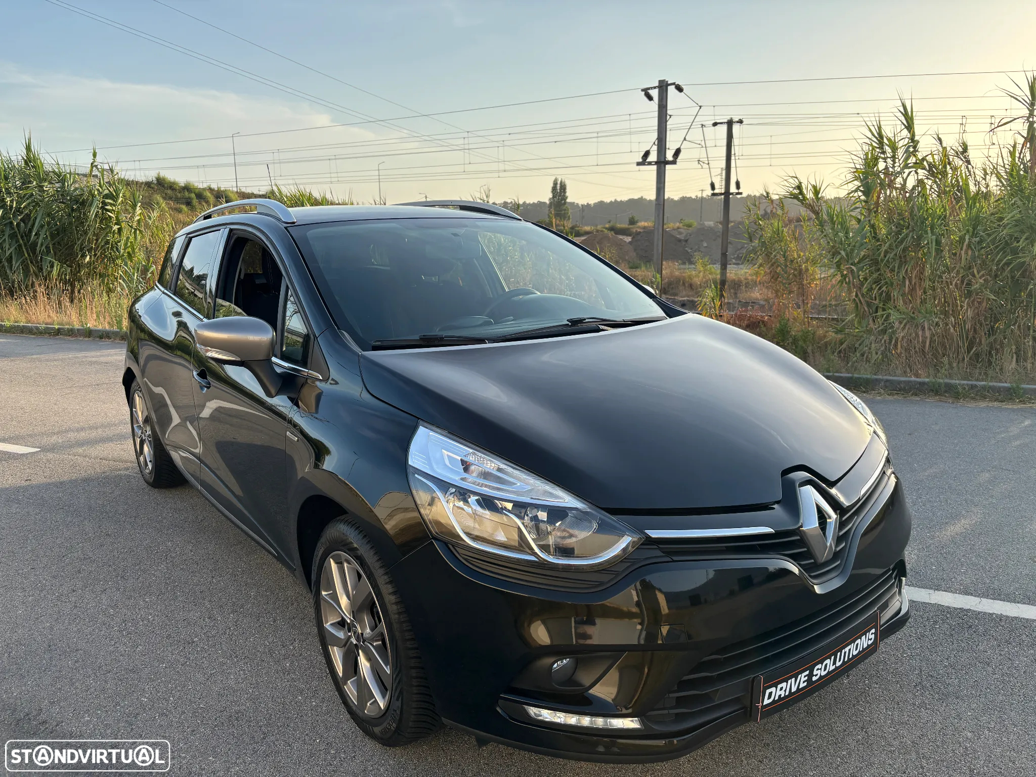 Renault Clio Sport Tourer 0.9 TCe Limited Edition - 15