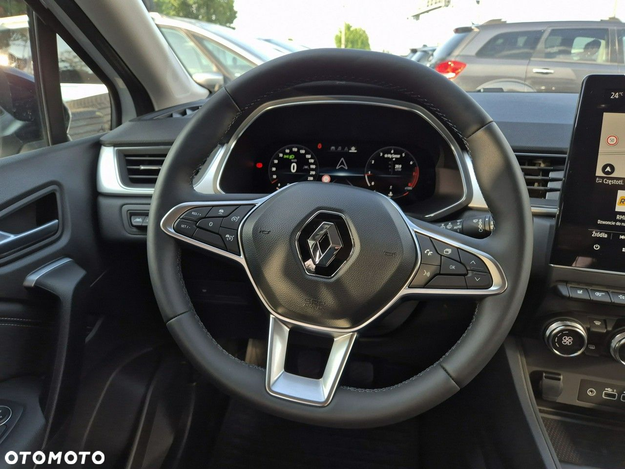 Renault Captur - 32