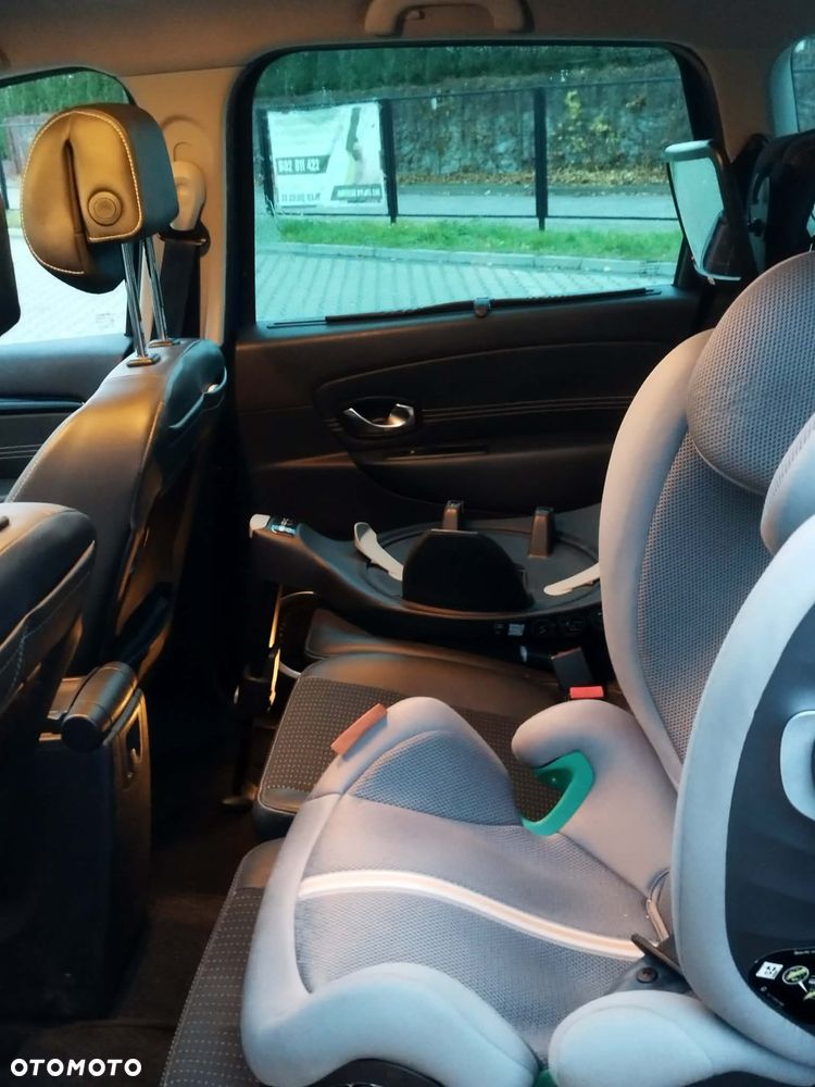 Renault Scenic - 6