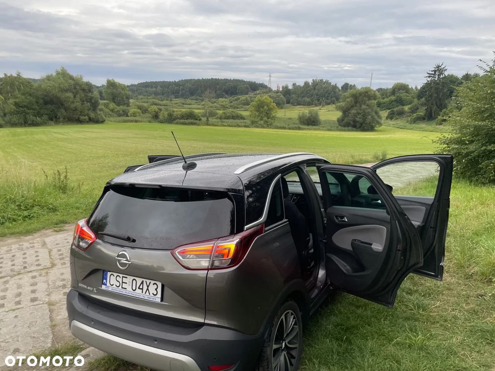 Opel Crossland X 1.2 T Design Line S&S - 30