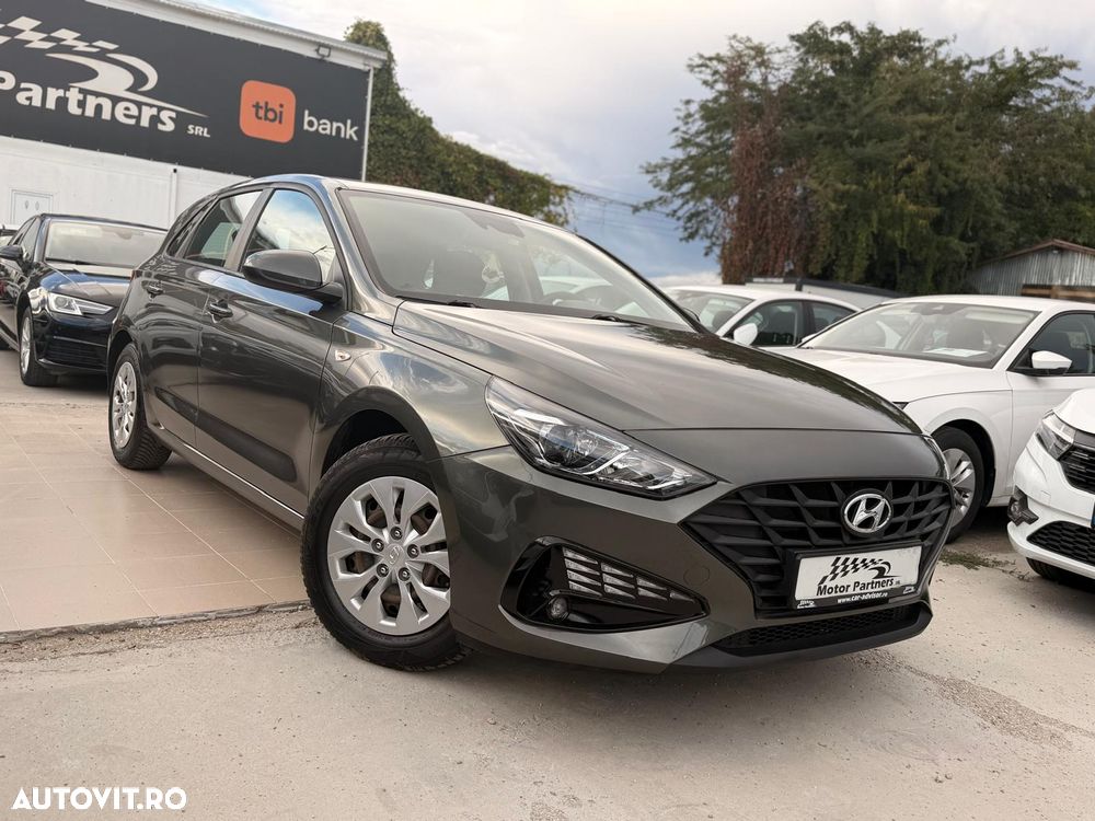 Hyundai i30 1.5 110CP 5DR M/T Comfort - 12