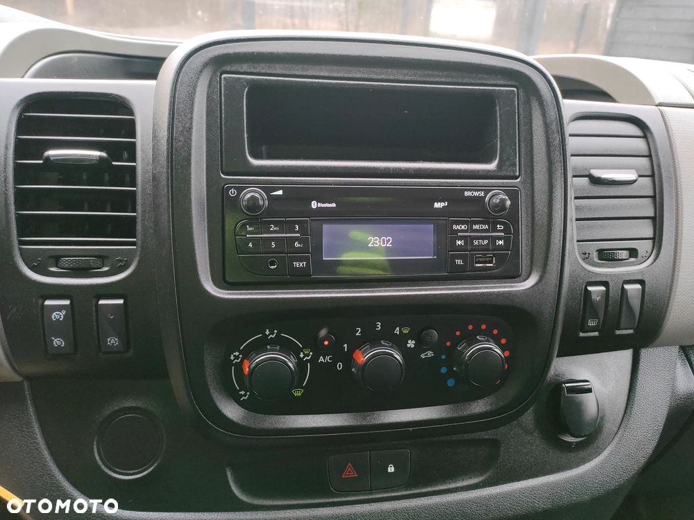 Nissan NV300 2017r 1,6 DCI 125KM L2H1LONG EURO VI BRUTTO VAT 23% KLIMA - 10