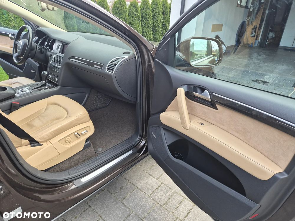 Audi Q7 3.0 TDI DPF clean diesel Quattro Tiptronic - 12