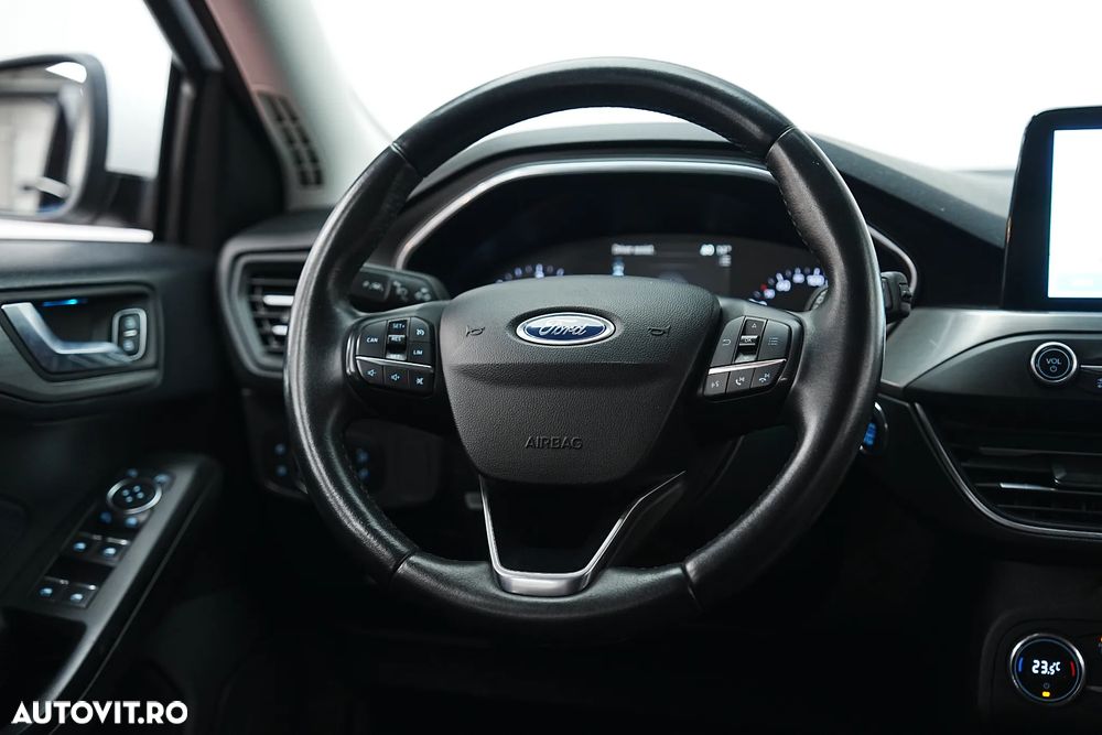 Ford Focus 1.5 TDCi DPF Start-Stopp-System Titanium - 18