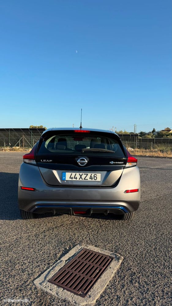 Nissan Leaf - 13