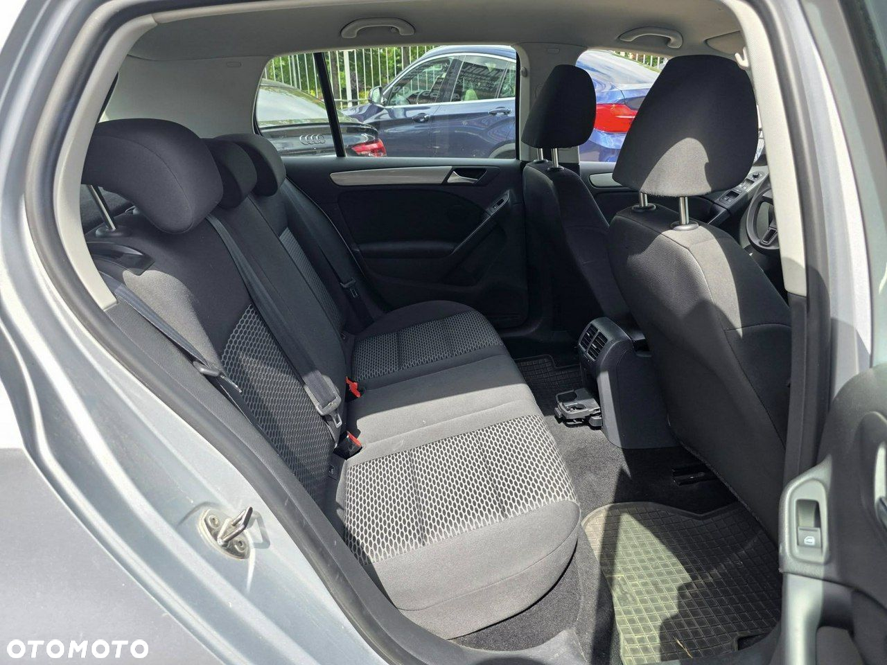Volkswagen Golf 1.4 TSI MATCH - 22