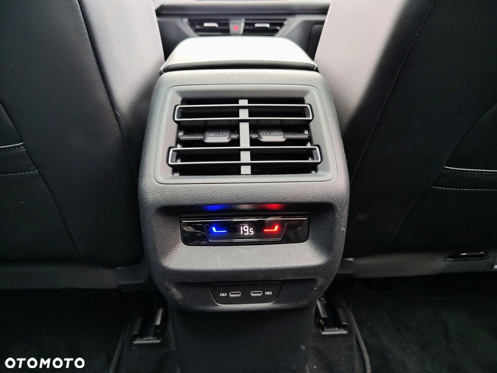 Volkswagen Tayron - 32