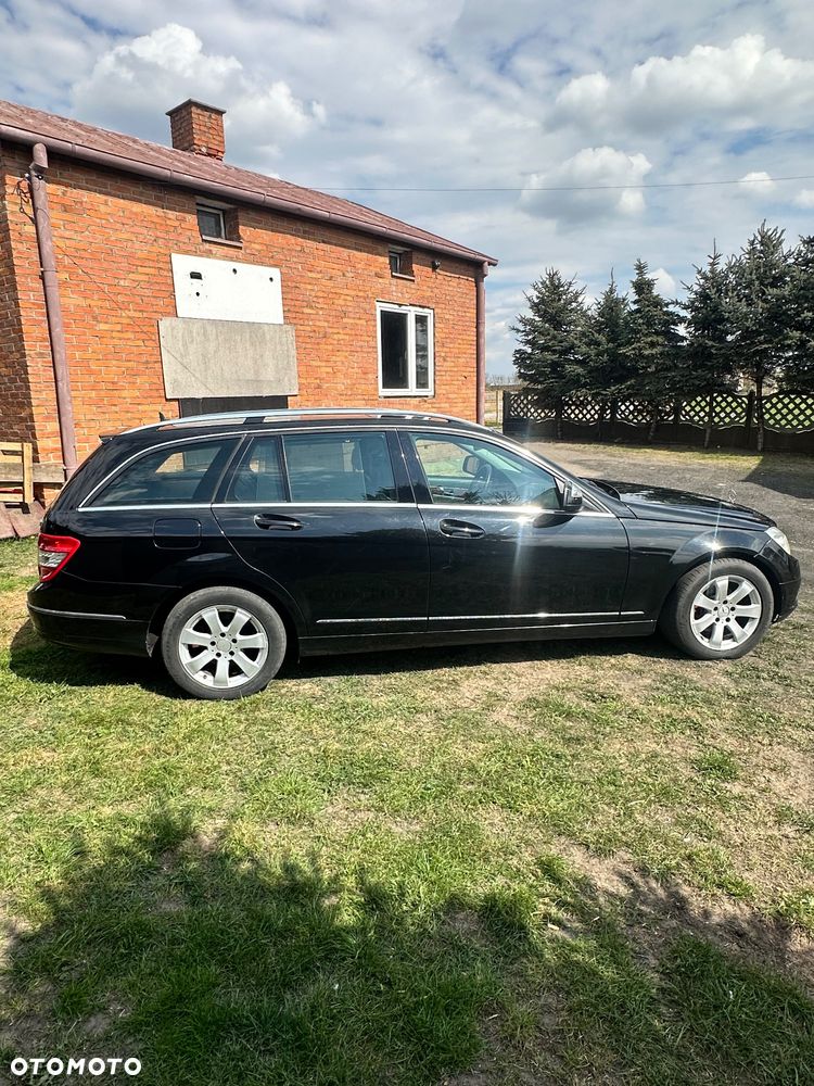 Mercedes-Benz Klasa C 220 CDI DPF Automatik Avantgarde - 18