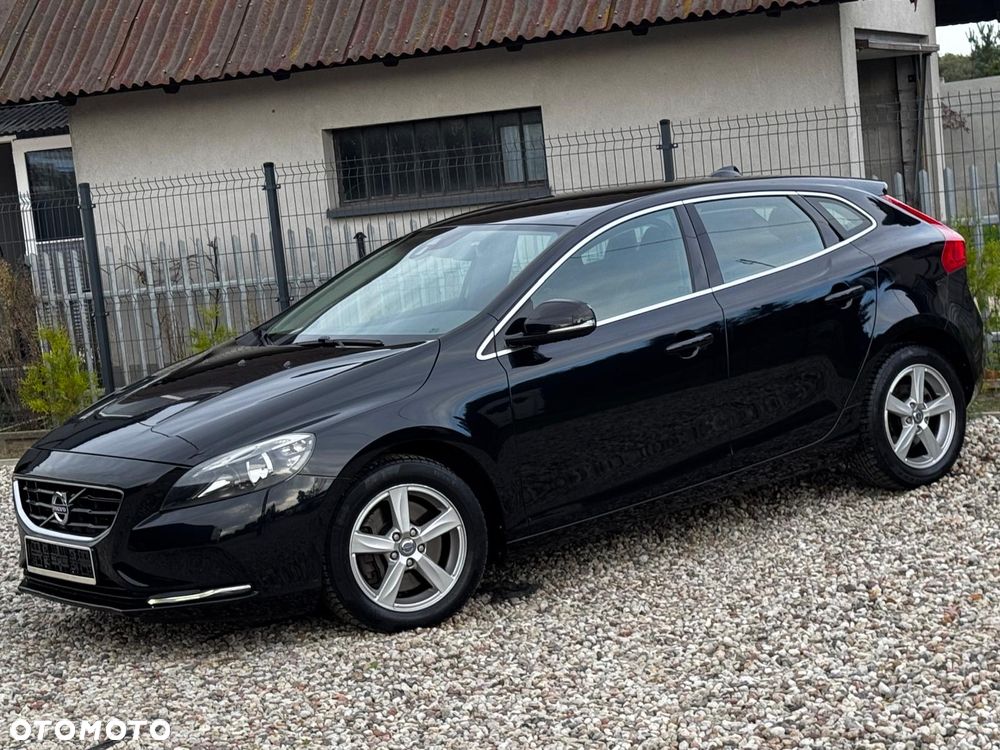 Volvo V40 D4 Inscription - 16