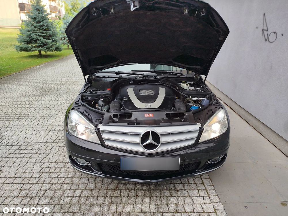 Mercedes-Benz Klasa C 350 7G-TRONIC Avantgarde - 29