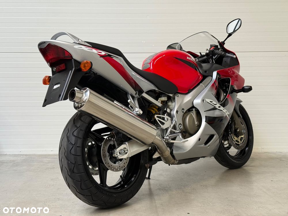 Honda CBR - 4