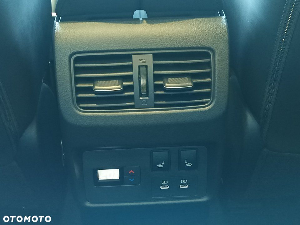 Nissan X-Trail - 26