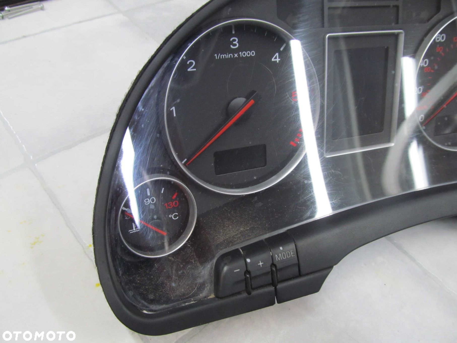 AUDI A4 B6  00-04 LICZNIK ZEGARY FIS 8E0920950J - 2